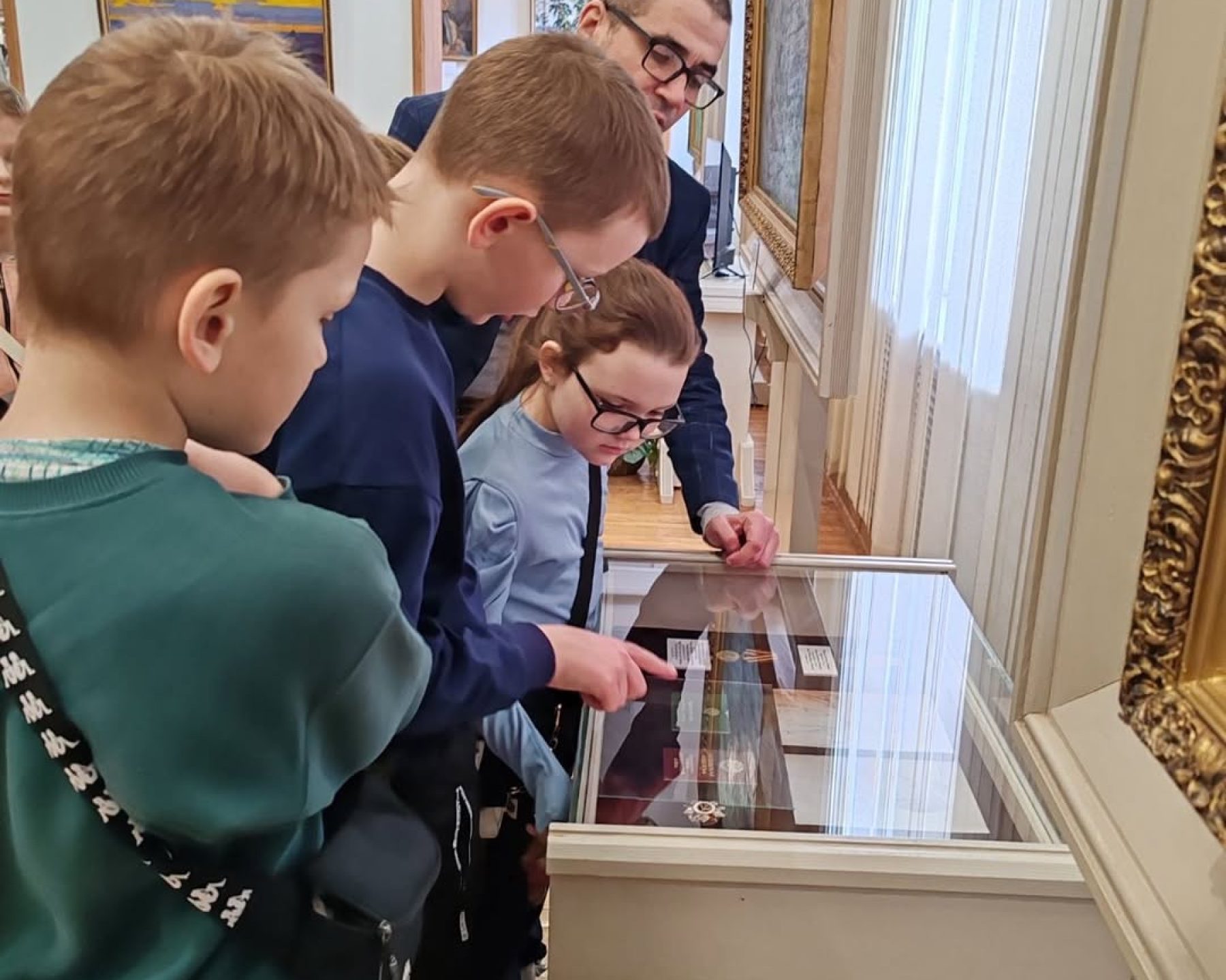 SaveInta.com_640951196_18080259395346318_1341291438092432536_n